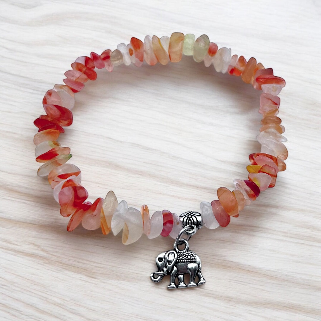 Pulsera de cornalina y elefante