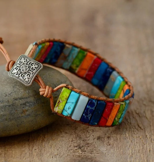 Pulsera de Cuero con Piedras Multicolores